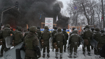 Киев, Верховна Рада  Штурм наметового містечка ветеранів АТО  